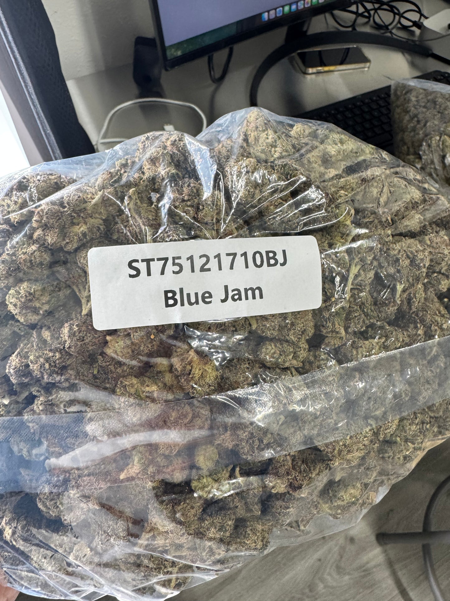 PLATINUM LEMON CHERRY SMALLS - EXOTIC THCA FLOWER